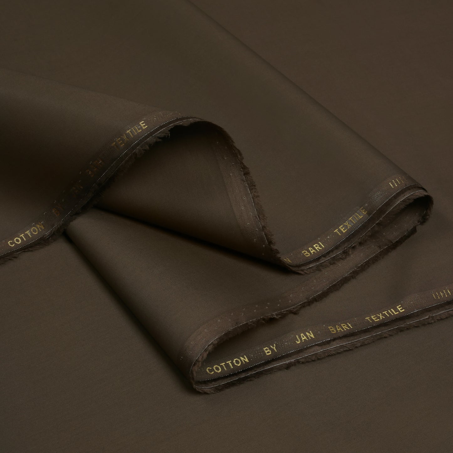 Serene Latha | Silver Aura Edition