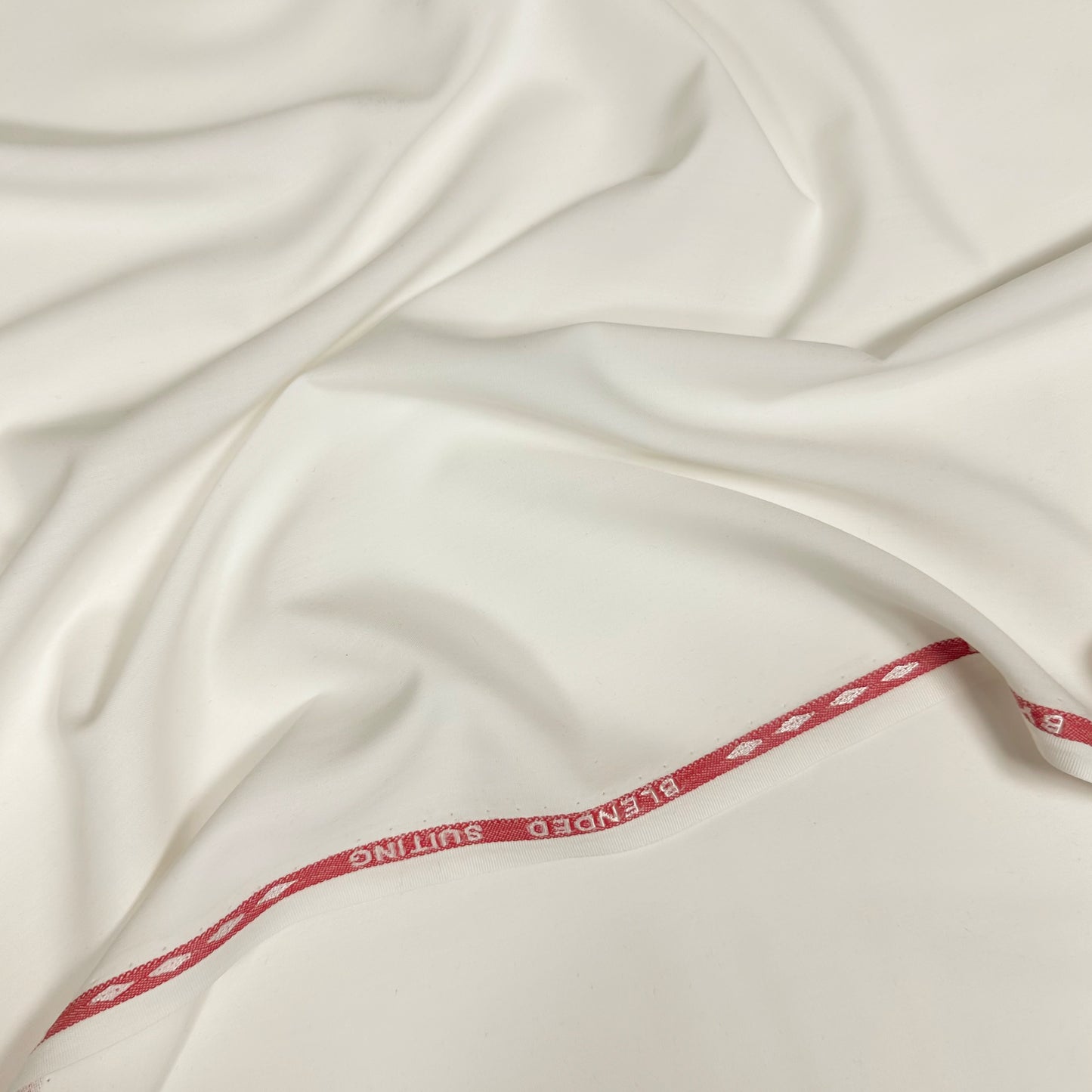 Osaka Prime | Ivory Form